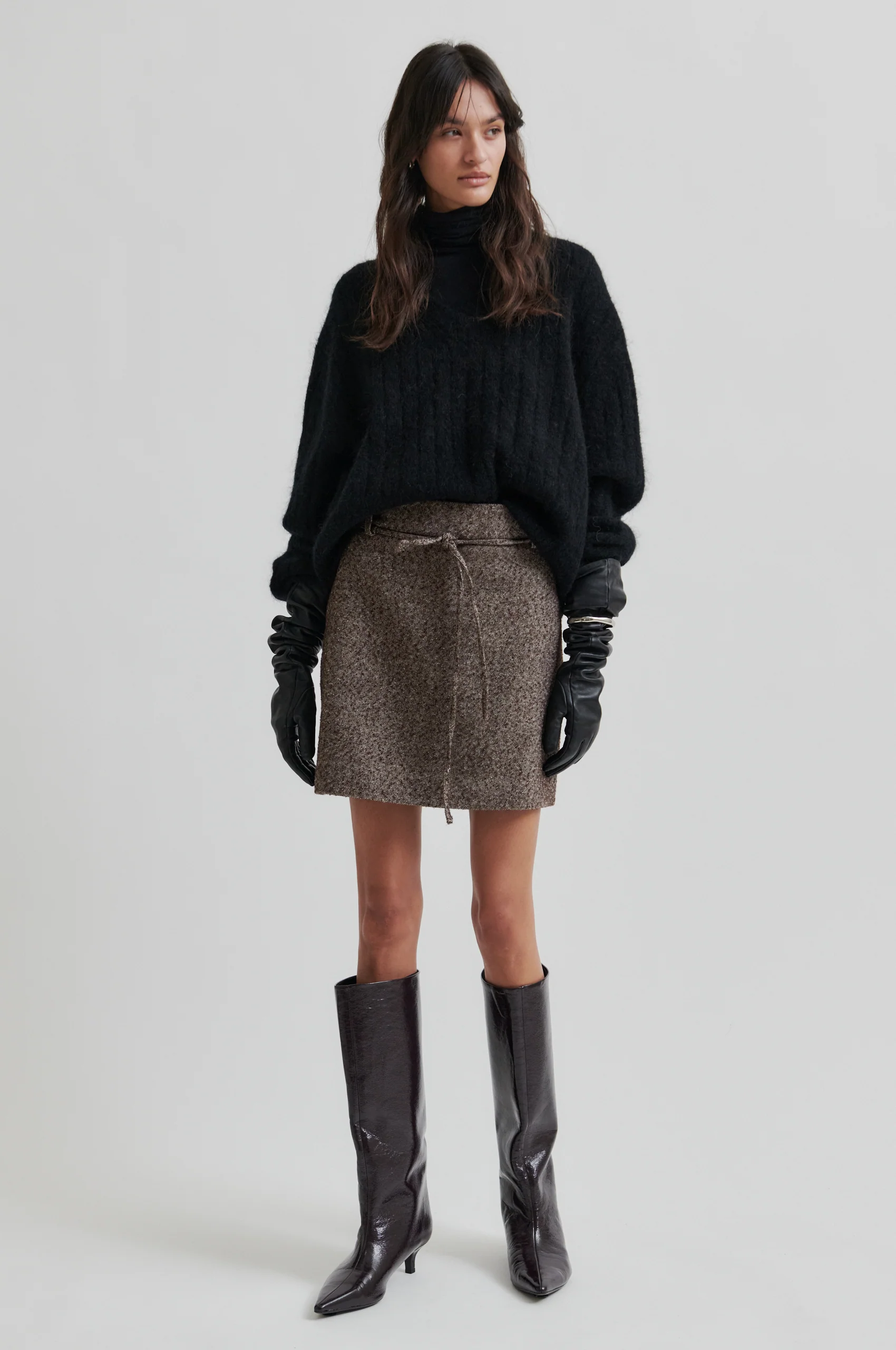 Brooky Knit V-Neck - Image 3