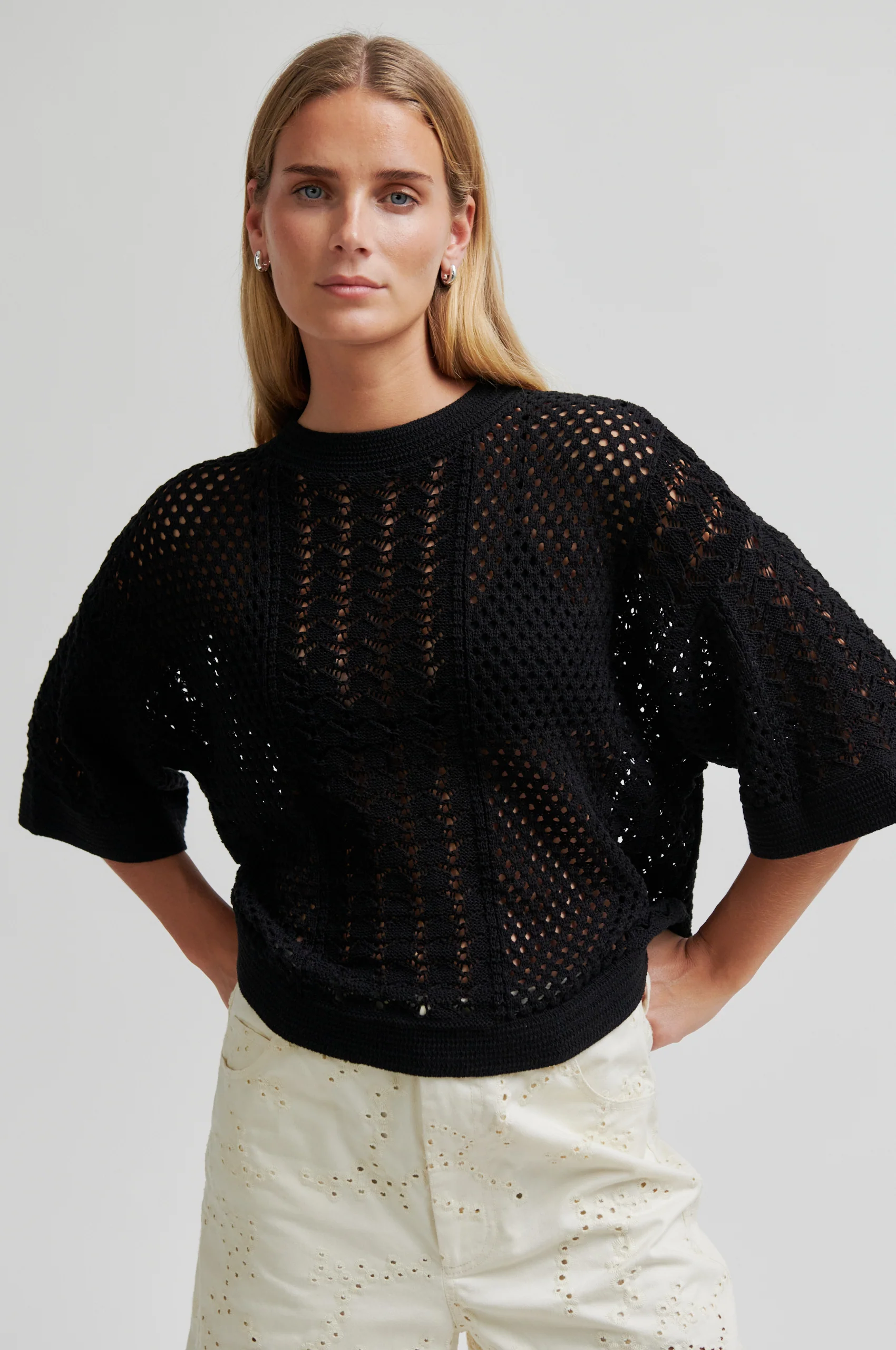 Deya Knit O-Neck - Image 4