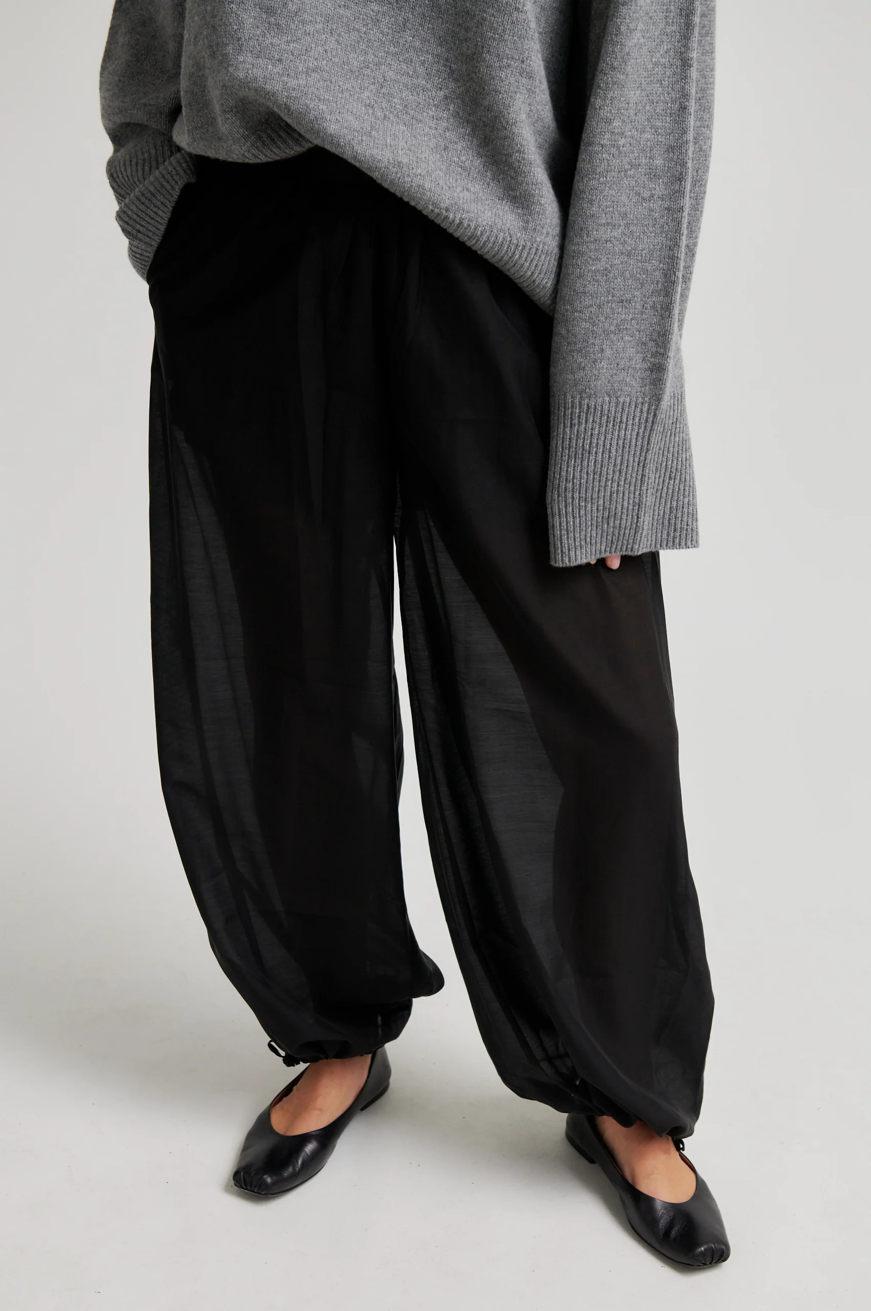 Hidie Trousers - Image 2