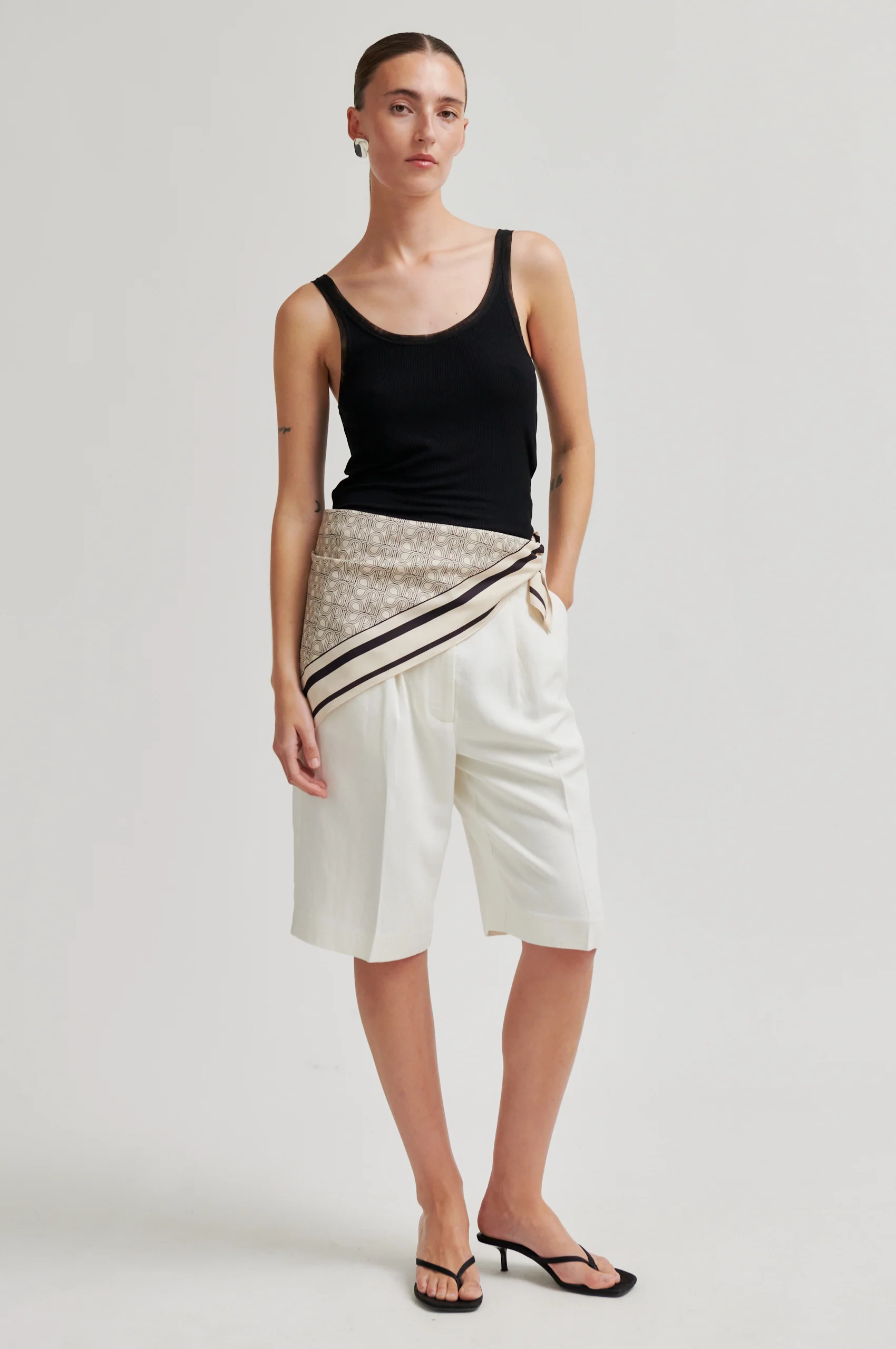 Lino Shorts - Image 5