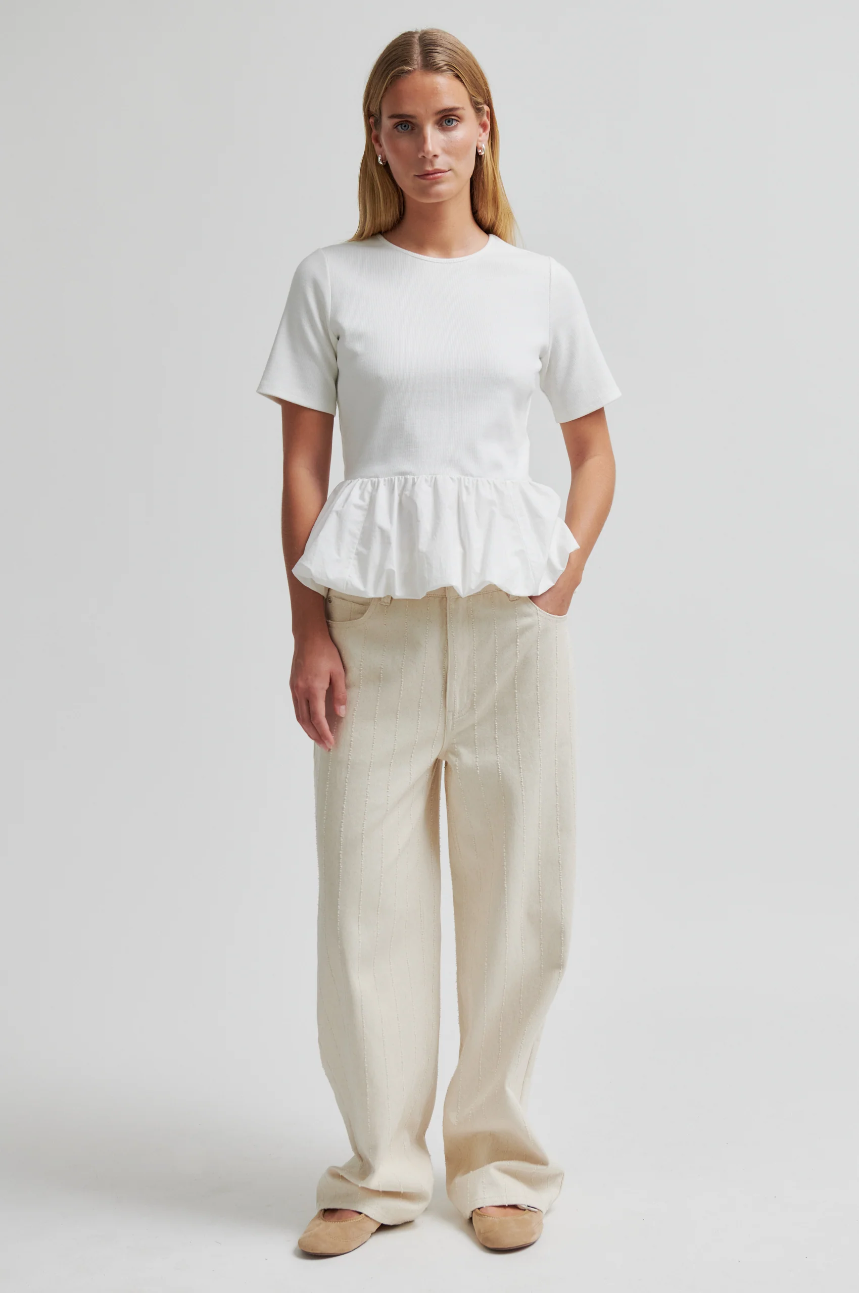 Nulana Balloon Tee - Image 3