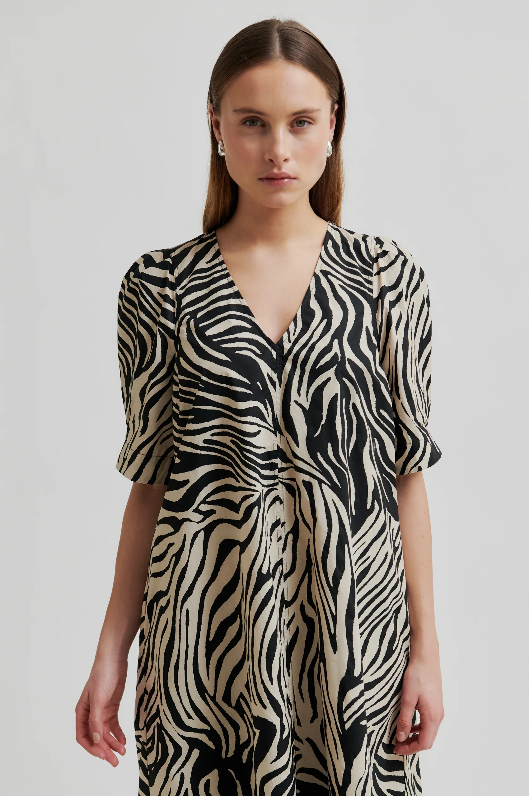 Pranni Dress - Image 3
