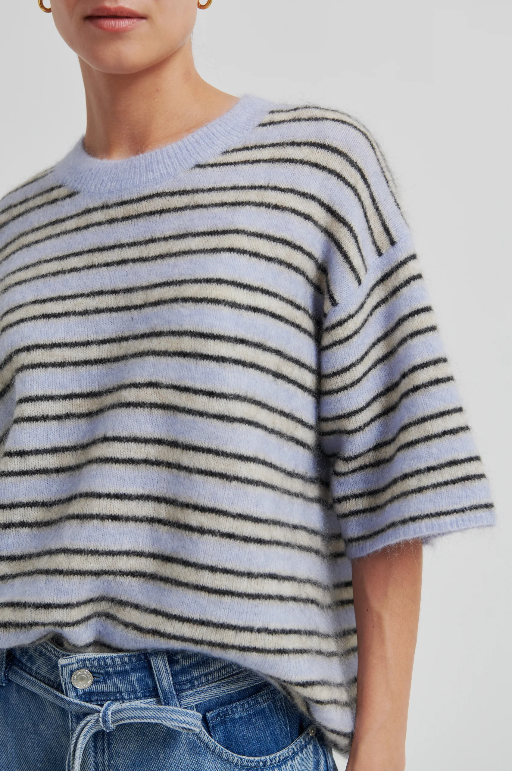 Stellar Knit O-Neck - Image 2