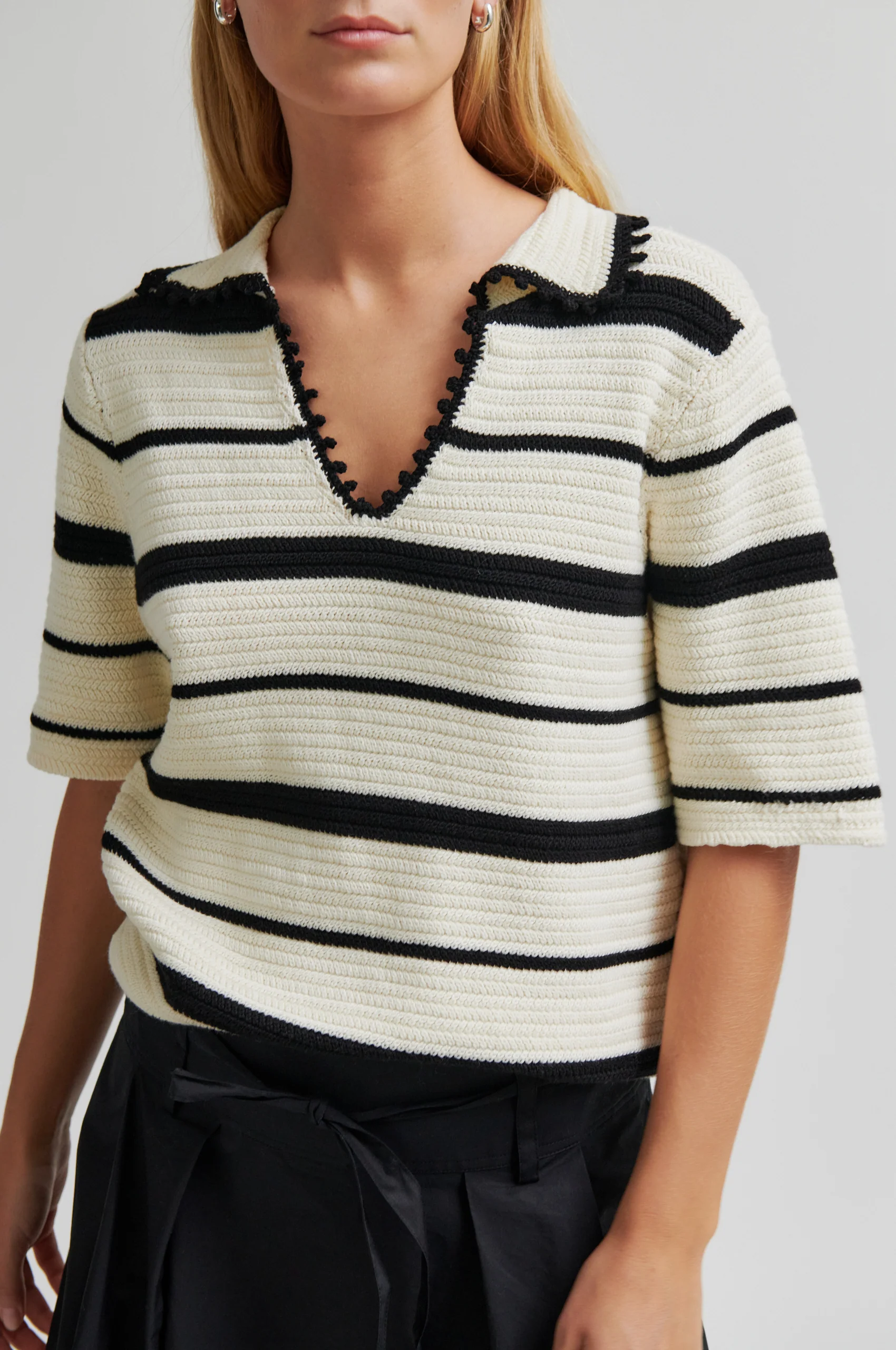 Susi Knit Collar - Image 2