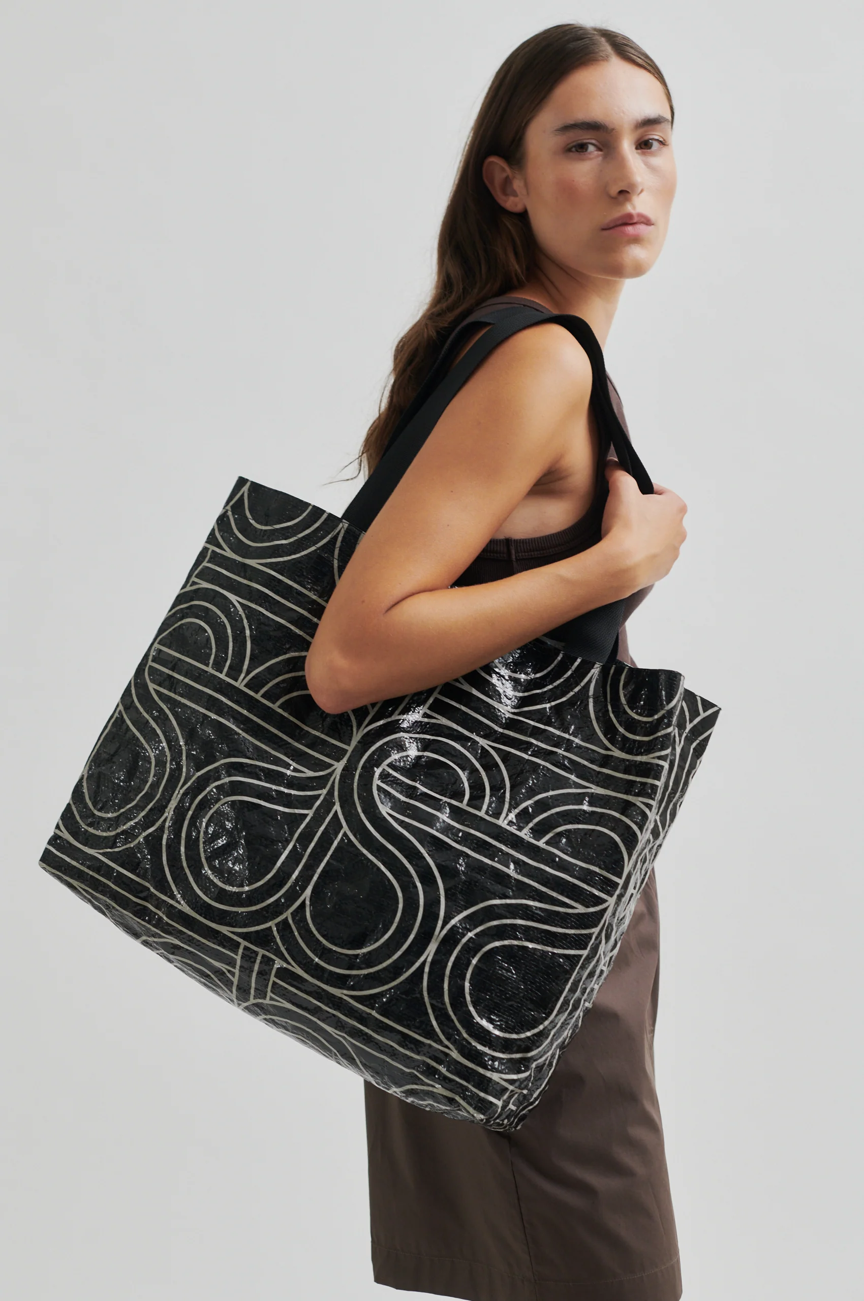 The Shopper - Image 3