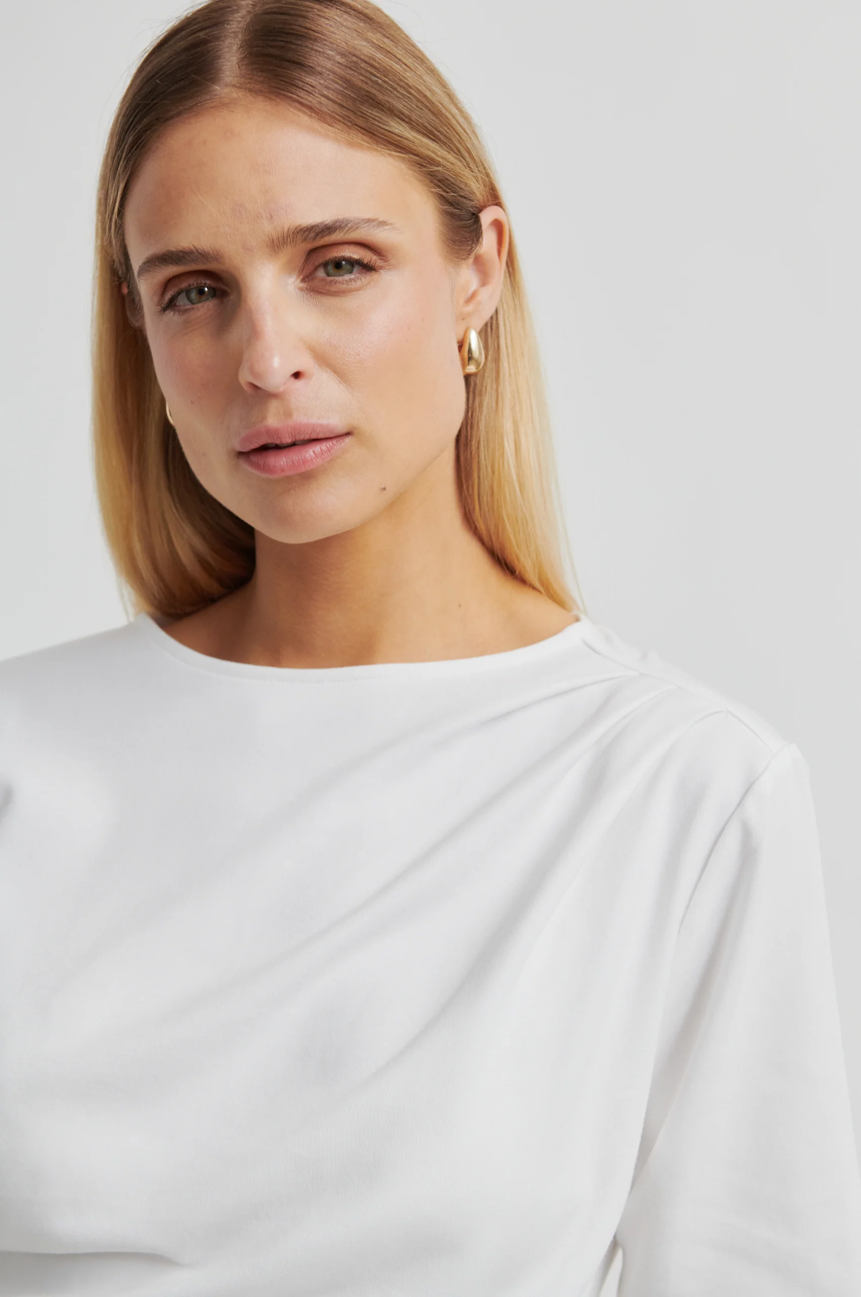 Ulina Drape Tee - Image 4