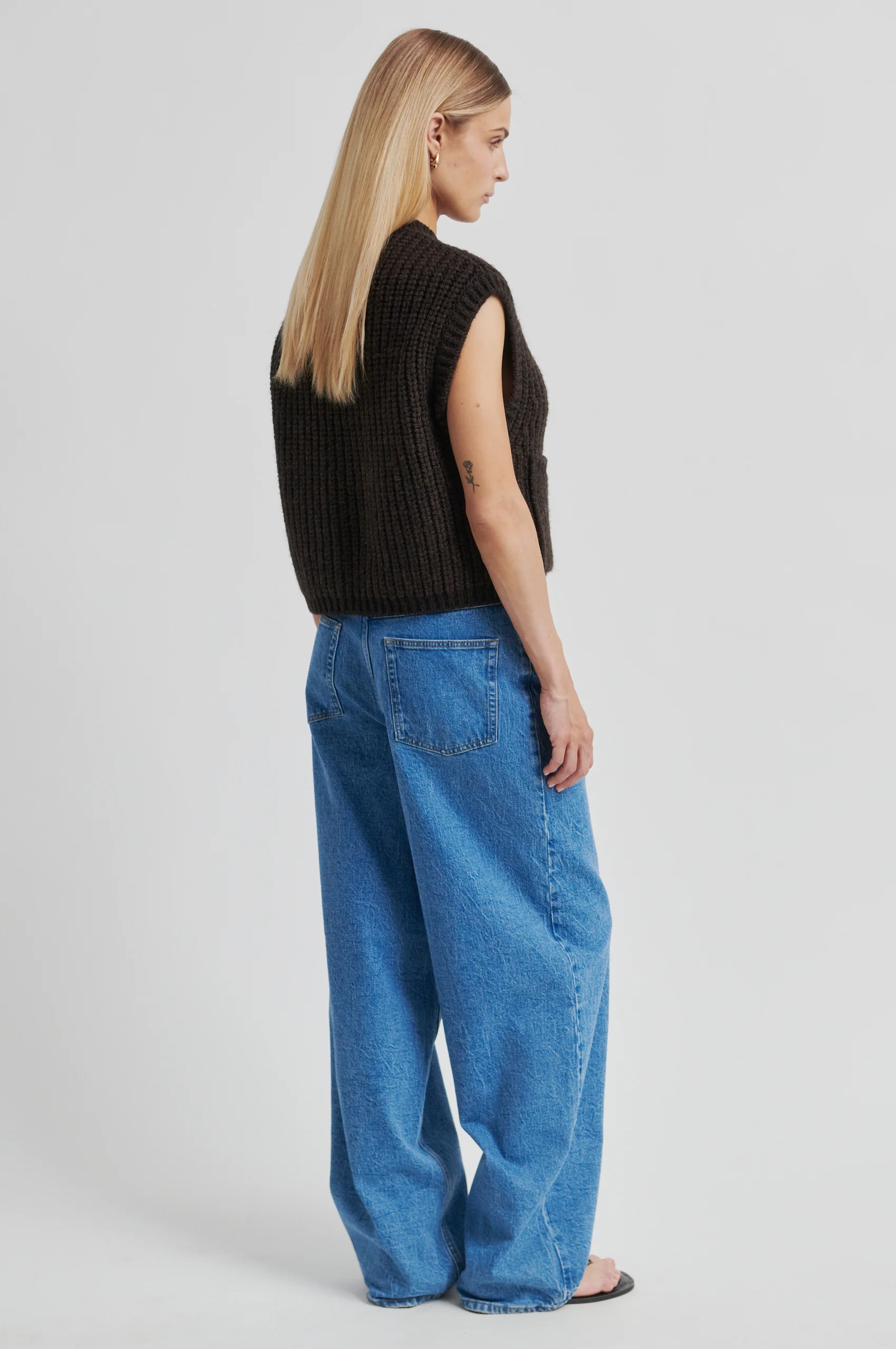 Ulrikke Knit Vest - Image 4