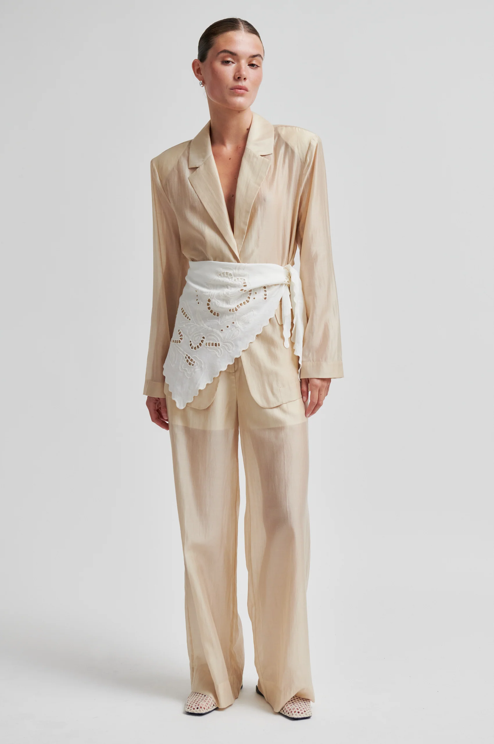 Vilea Hip Scarf - Image 4